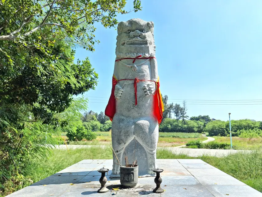 來金門追著風獅爺跑! 搭乘大眾運輸從「山外」開始起步走!